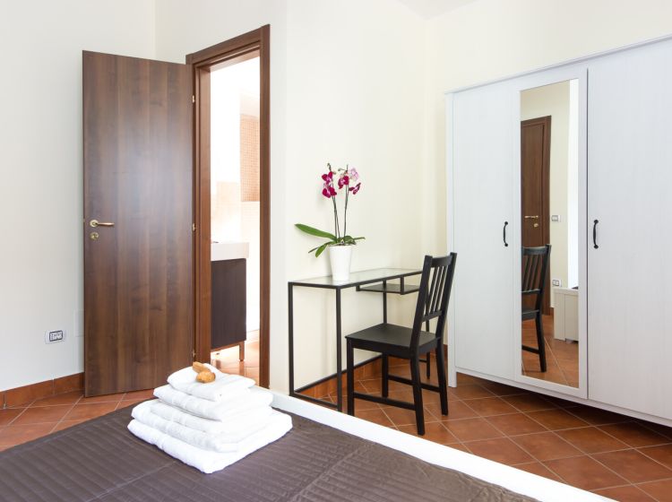 Quadrilocale in vendita, via Conte Ruggero  125, Centro Storico, Catania