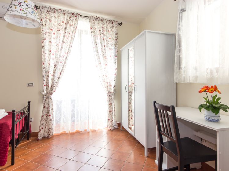 Quadrilocale in vendita, via Conte Ruggero  125, Centro Storico, Catania