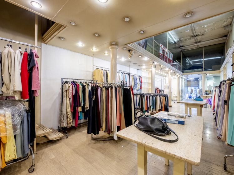 Negozio in affitto, via Nazionale  10, Centro Storico, Roma