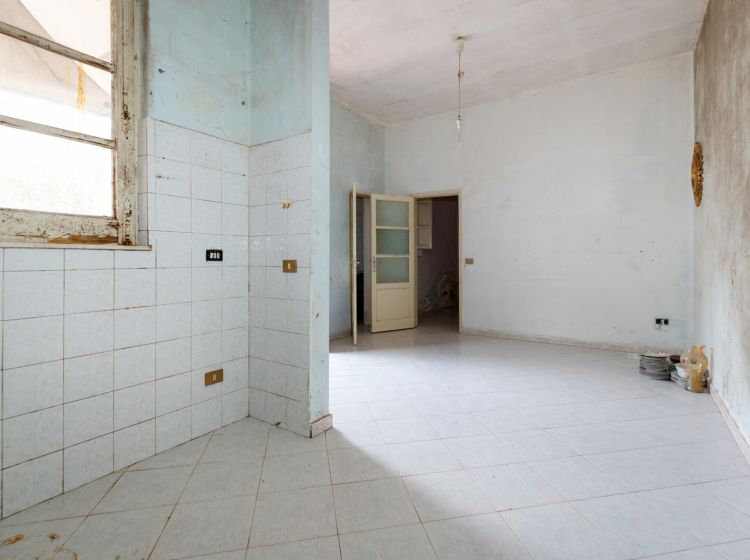 Bilocale in vendita, via Trecastagni  5A, Gioeni, Catania