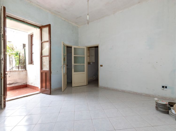 Bilocale in vendita, via Trecastagni  5A, Gioeni, Catania