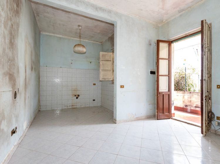 Bilocale in vendita, via Trecastagni  5A, Gioeni, Catania