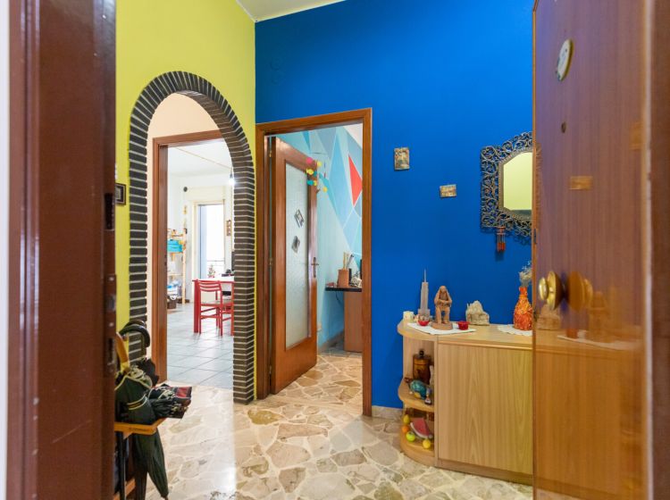 Trilocale in vendita, via Etnea  12, Gravina Di Catania