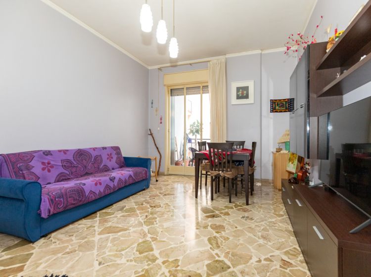 Trilocale in vendita, via Etnea  12, Gravina Di Catania