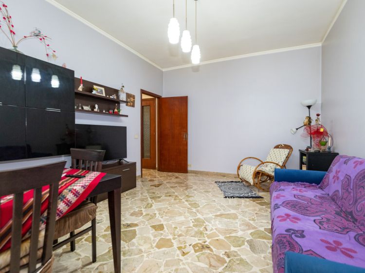 Trilocale in vendita, via Etnea  12, Gravina Di Catania