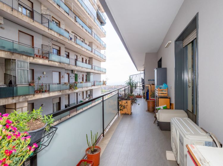 Trilocale in vendita, via Etnea  12, Gravina Di Catania