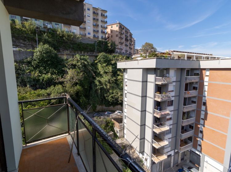 Appartamento in vendita, viale dei Bizantini  45, Sala, Catanzaro