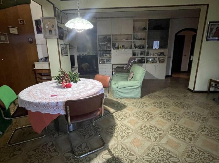 Villa in vendita, via Rodi  13, Tencarola, Selvazzano Dentro