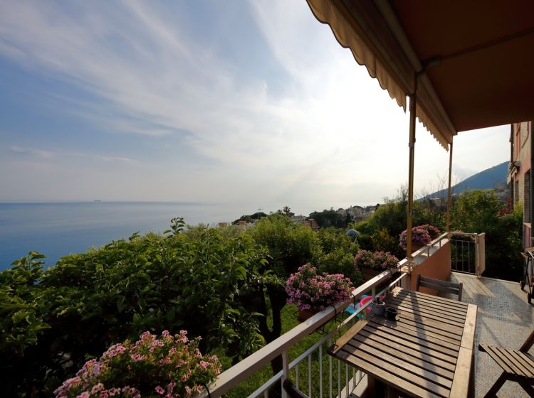Quadrilocale in vendita, via Aurelia  52, Nervi, Genova