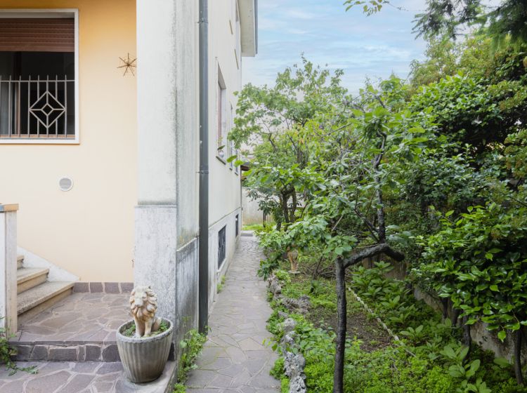 Villa in vendita, via Enrico Mattei  13, Sedriano
