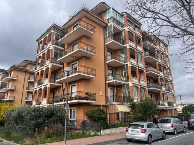 Monolocale in vendita, via Cavour 70, Andora