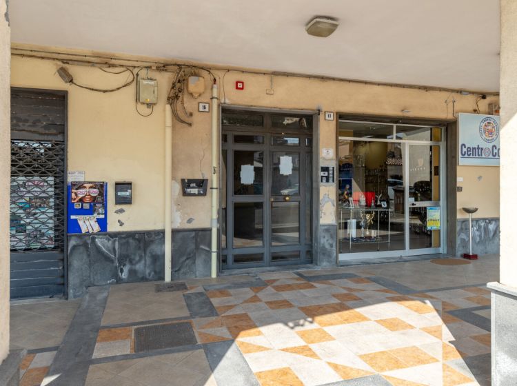 Trilocale in vendita, via Enrico Ferri  15, Borgo, Catania