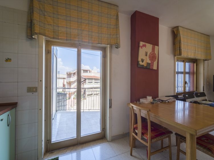 Bilocale in vendita, via Puntale Arena, Centro, Messina