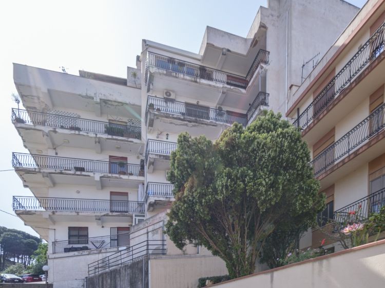Bilocale in vendita, via Puntale Arena, Centro, Messina