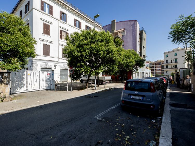 Trilocale in vendita, via Isidoro di Carace  16, Pigneto, Roma