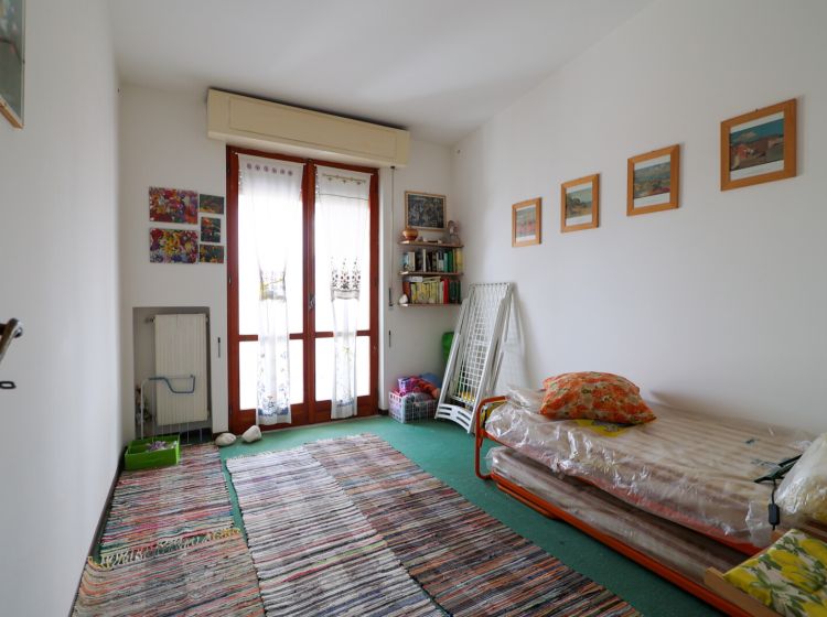 Trilocale in vendita, via Aldo Moro  23, Montepaone Lido, Montepaone