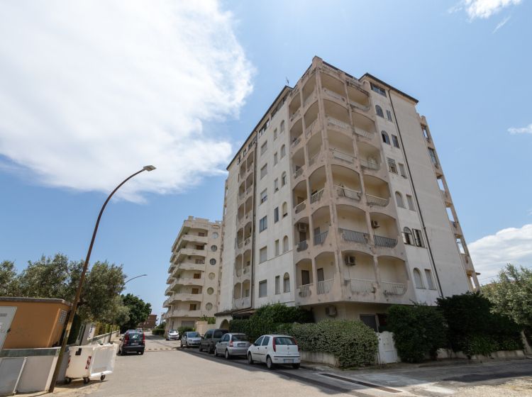 Trilocale in vendita, via Aldo Moro  23, Montepaone Lido, Montepaone