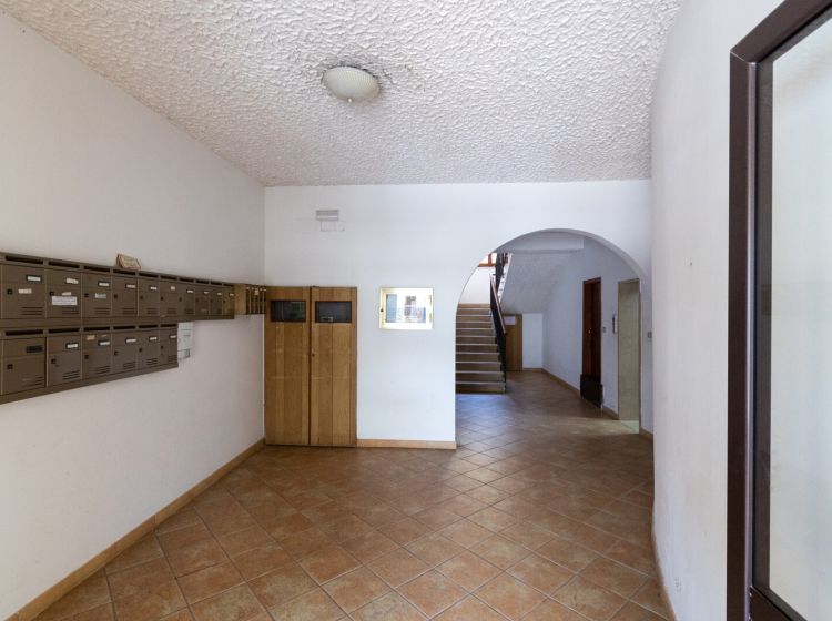 Trilocale in vendita, via Aldo Moro  23, Montepaone Lido, Montepaone