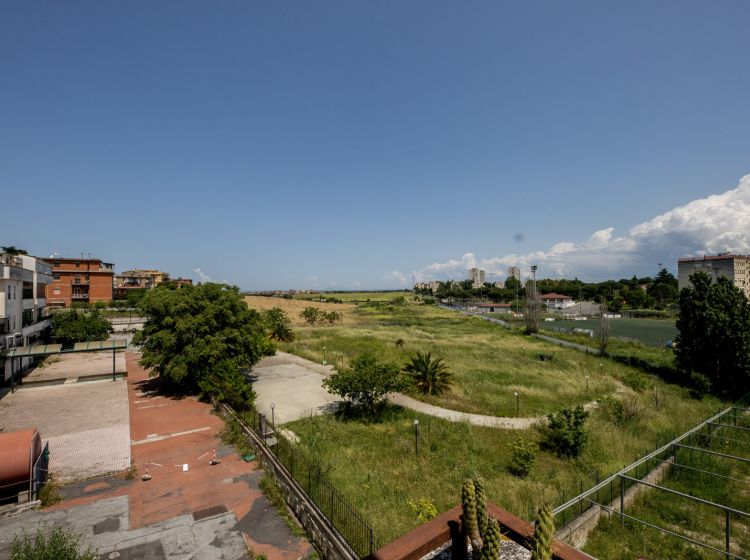 Trilocale in vendita, via Dionisio  78, Torre Angela, Roma