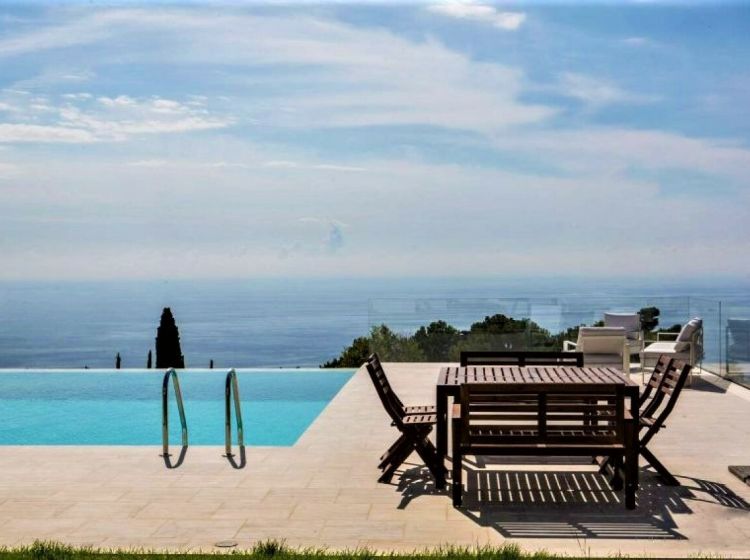 Villa in vendita, Strada Antica Torre  26, Aregai, Cipressa