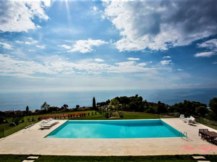 Villa in vendita, Strada Antica Torre  26, Aregai, Cipressa