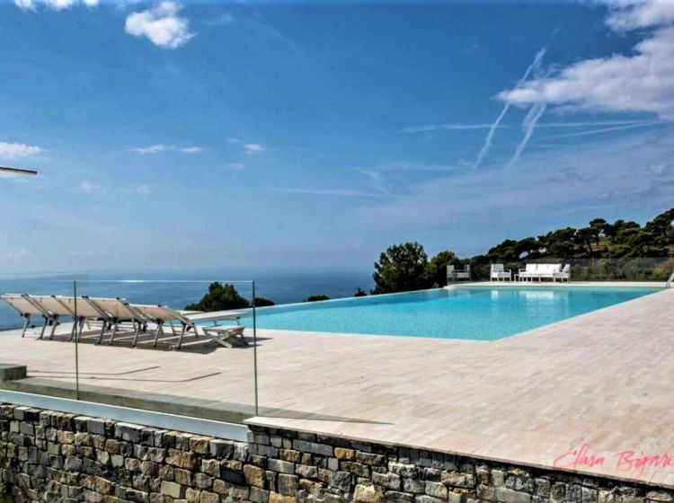 Villa in vendita, Strada Antica Torre  26, Aregai, Cipressa