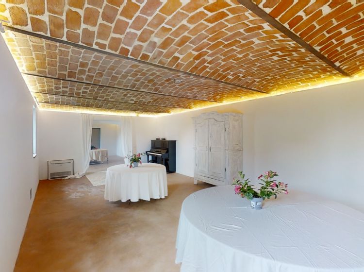 Casale in vendita, Frazione Gorzano  214, Gorzano, San Damiano D'asti