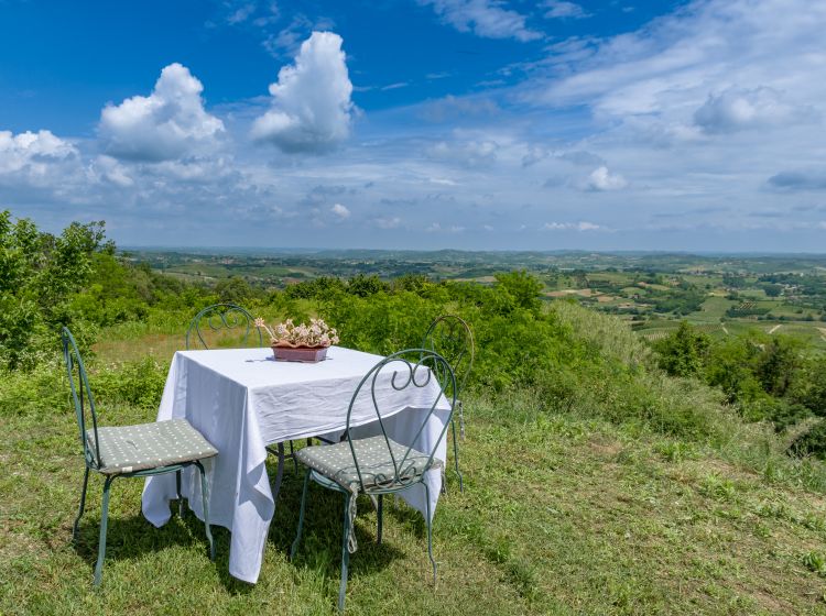 Casale in vendita, Frazione Gorzano  214, Gorzano, San Damiano D'asti