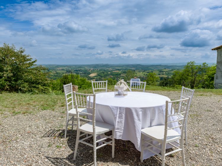 Casale in vendita, Frazione Gorzano  214, Gorzano, San Damiano D'asti