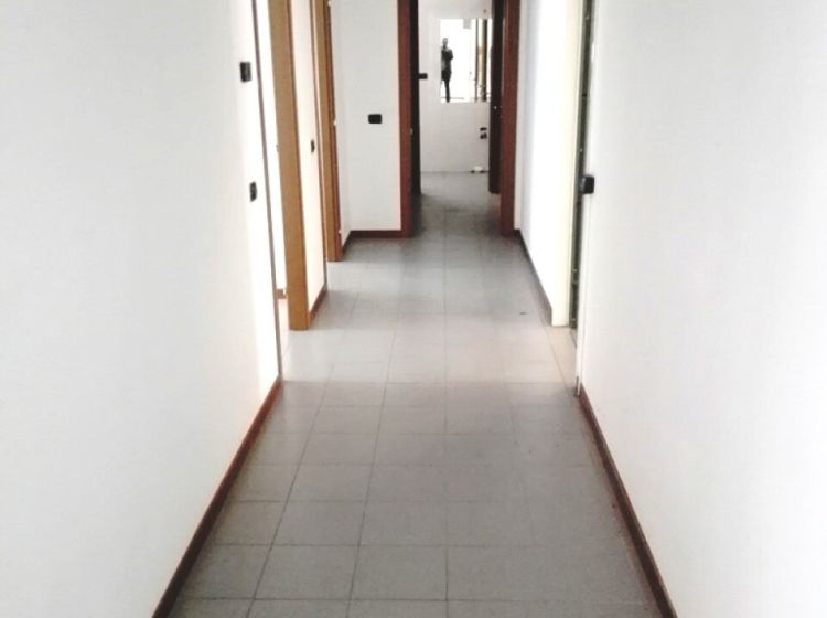 Capannone in vendita, Corso Novara  231, Vigevano