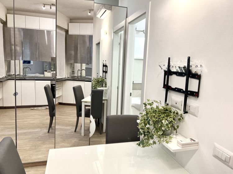 Trilocale in affitto, via Teano  14, Affori, Milano