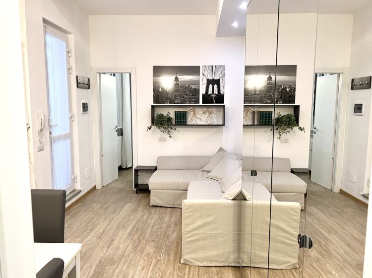 Trilocale in affitto, via Teano  14, Affori, Milano