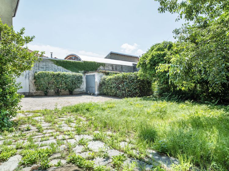 Bilocale in vendita, Corso Pavia  43A, Vigevano