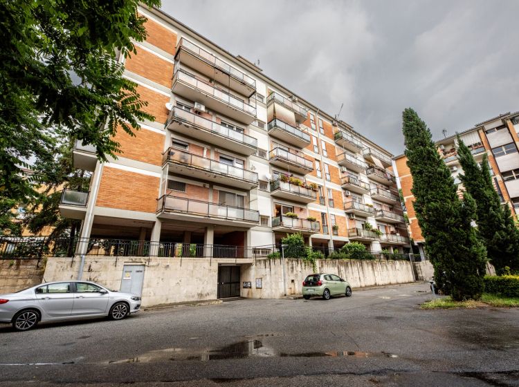 Trilocale in vendita, via Pio Emanuelli  55, Eur, Roma