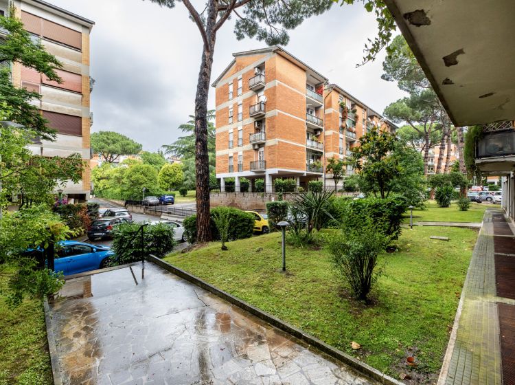 Trilocale in vendita, via Pio Emanuelli 55, Eur, Roma