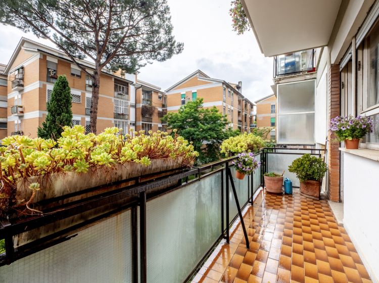 Trilocale in vendita, via Pio Emanuelli  55, Eur, Roma