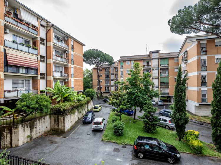 Trilocale in vendita, via Pio Emanuelli  55, Eur, Roma