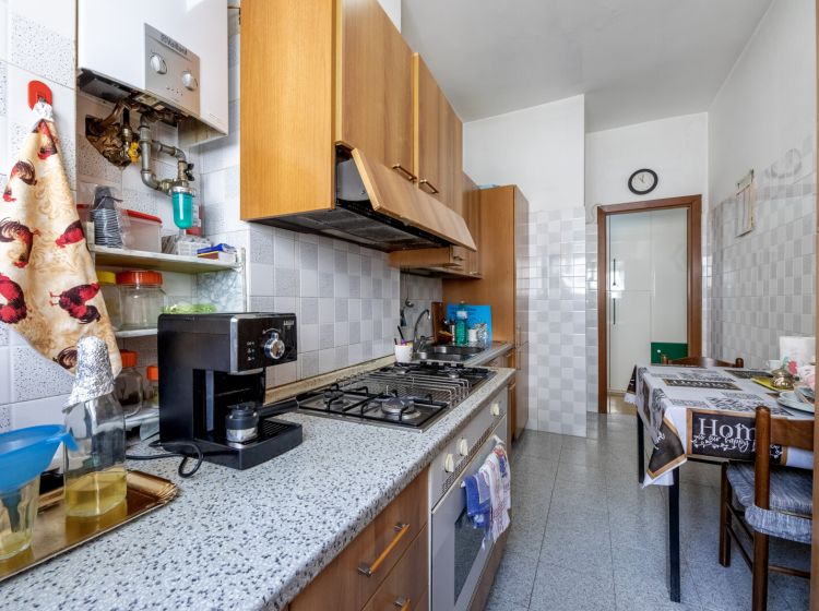 Trilocale in vendita, via Vaiano  49, Magliana, Roma