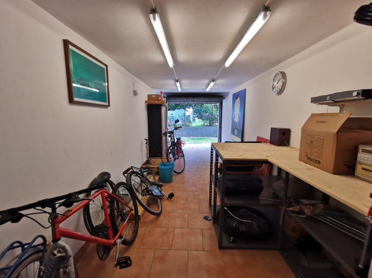 Box / Garage in vendita, via Lorenzo da Bologna  16, Arcella, Padova