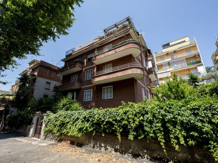 Trilocale in affitto, viale Jonio  272, Monte Sacro, Roma