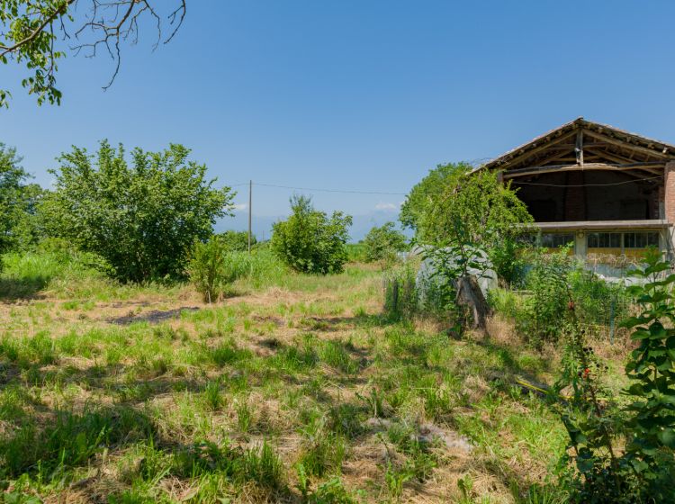 Casale in vendita, Frazione Zucchea  8, Zucchea, Cavour