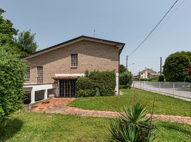 Villa in vendita, via Cesare Piovene  20, San Paolo, Padova
