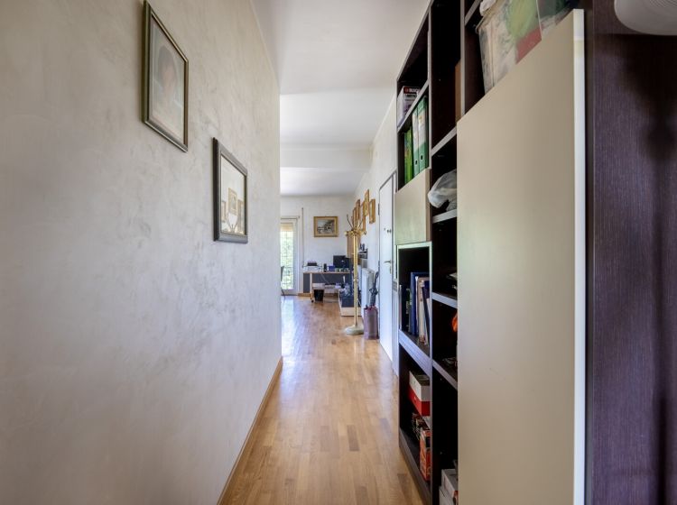 Trilocale in vendita, via Tuscolana  2122, Tor Vergata, Roma