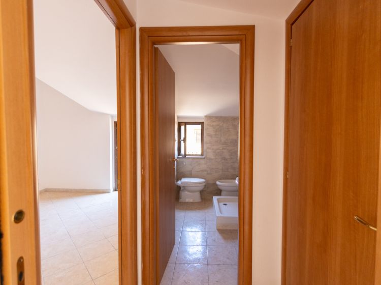 Mansarda in vendita, via Cavour, Nocera Terinese Marina, Nocera Terinese