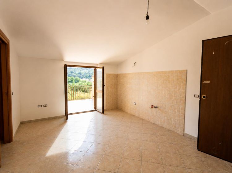 Mansarda in vendita, via Cavour, Nocera Terinese Marina, Nocera Terinese