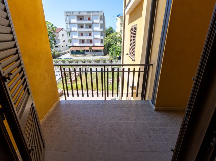 Trilocale in vendita, via Cavour snc, Nocera Terinese Marina, Nocera Terinese