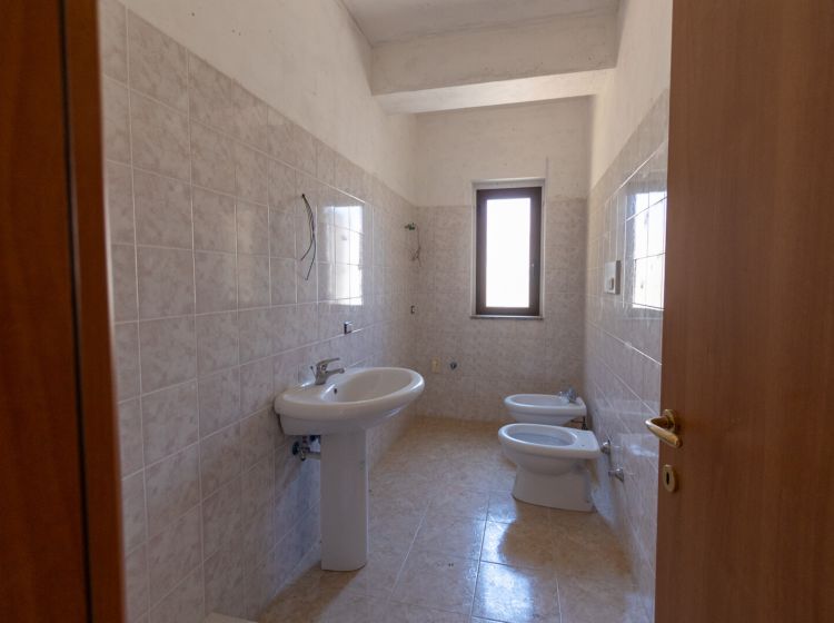 Trilocale in vendita, via Cavour snc, Nocera Terinese Marina, Nocera Terinese