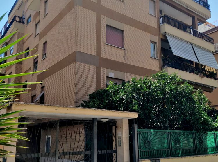 Quadrilocale in vendita, via Capo Palinuro  38, Lido di Ostia, Roma