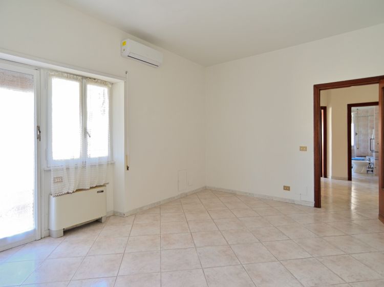 Quadrilocale in vendita, via Capo Palinuro  38, Lido di Ostia, Roma