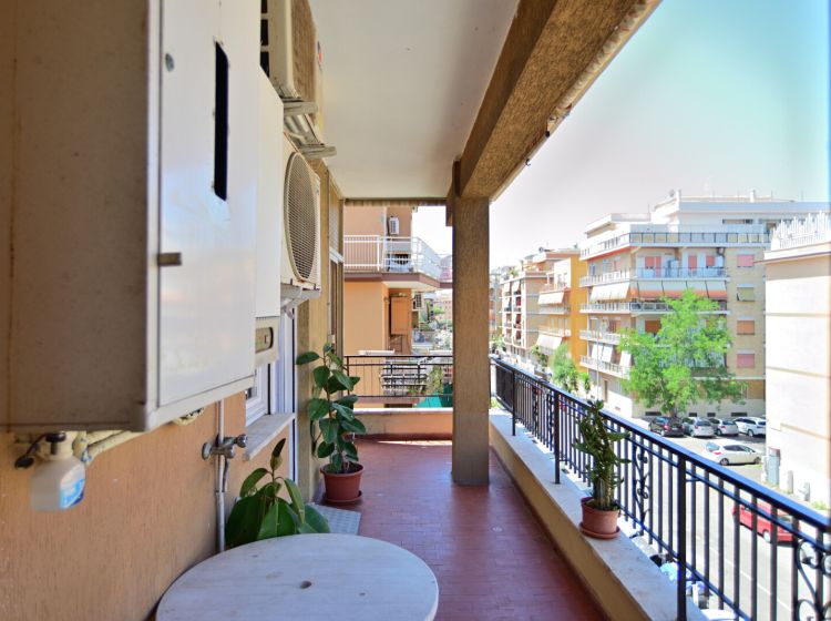 Quadrilocale in vendita, via Capo Palinuro  38, Lido di Ostia, Roma